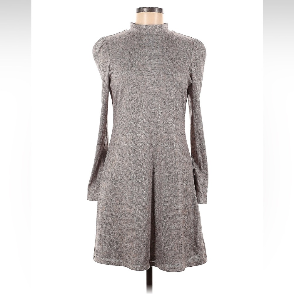 Slate and Willow high neck long sleeve dress size M